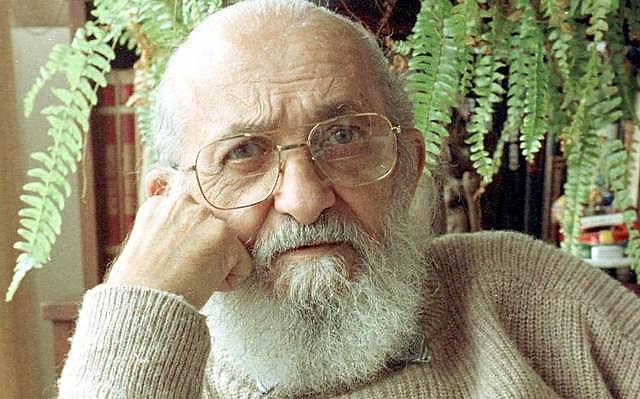 Paulo Freire