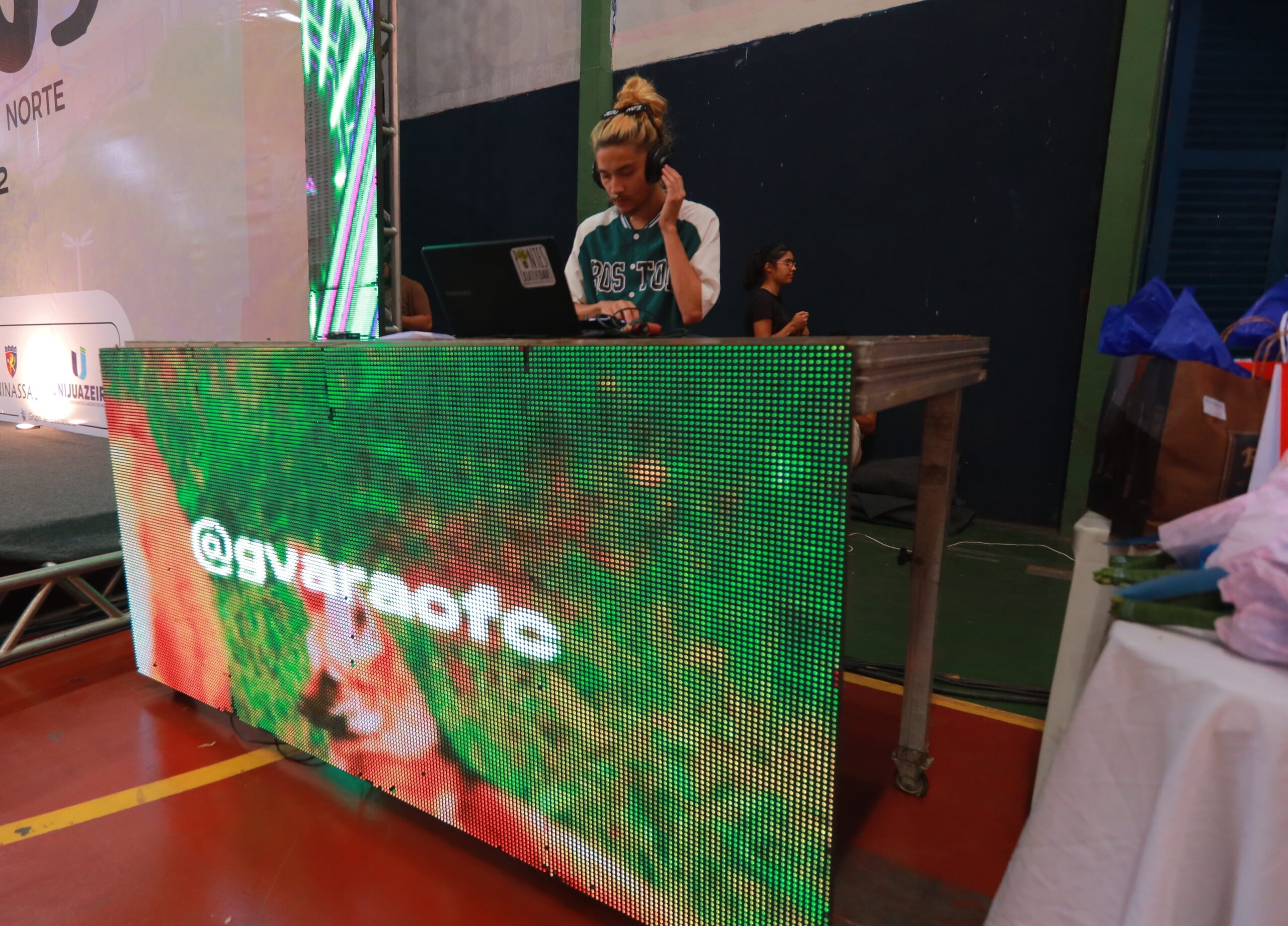 Tardinha traz apresentações gratuitas de DJ’s em Crato