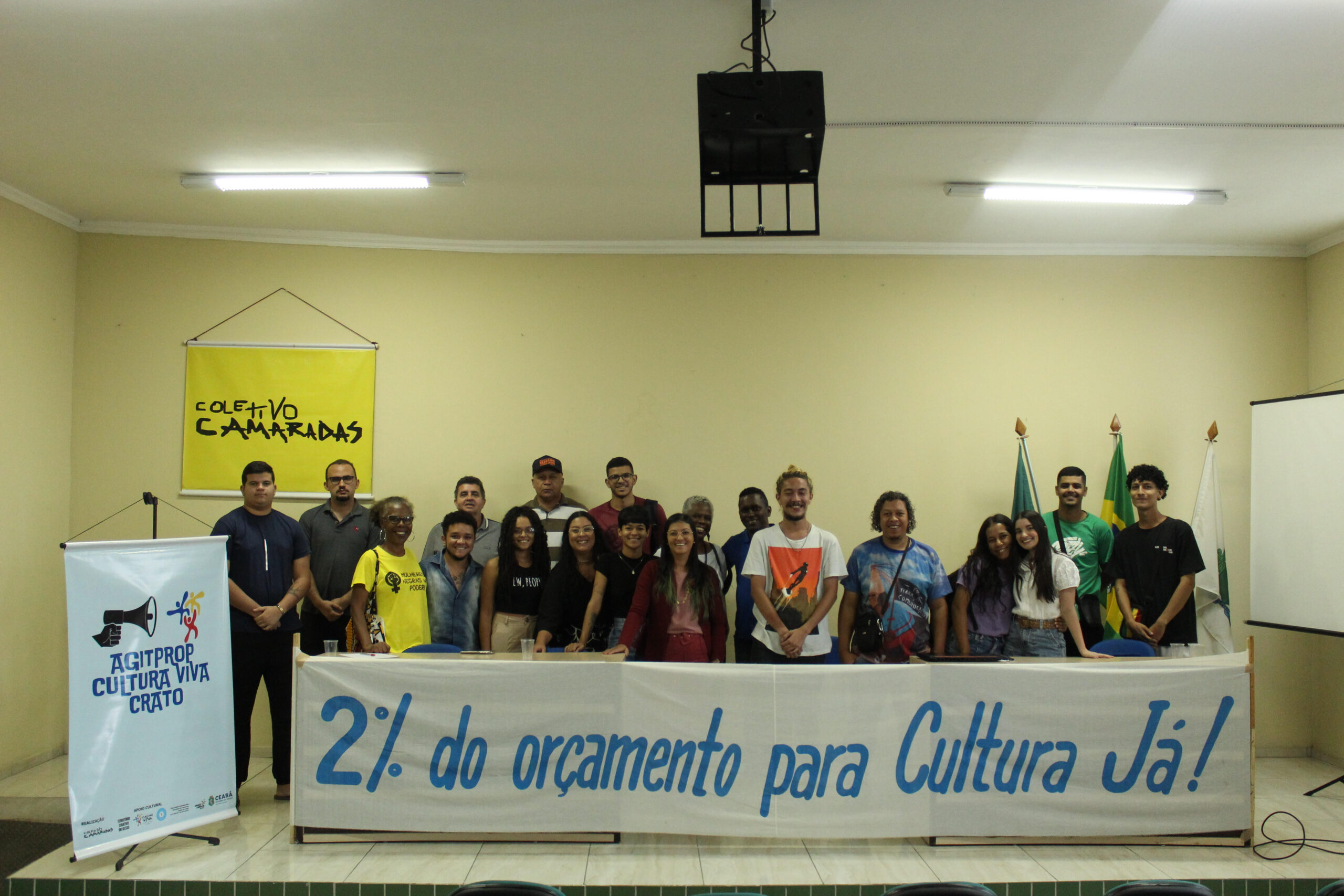 Seminário reuniu jornalistas, sindicalistas, sociedade civil e pontos de cultura em busca dos 2% para a Cultura cratense