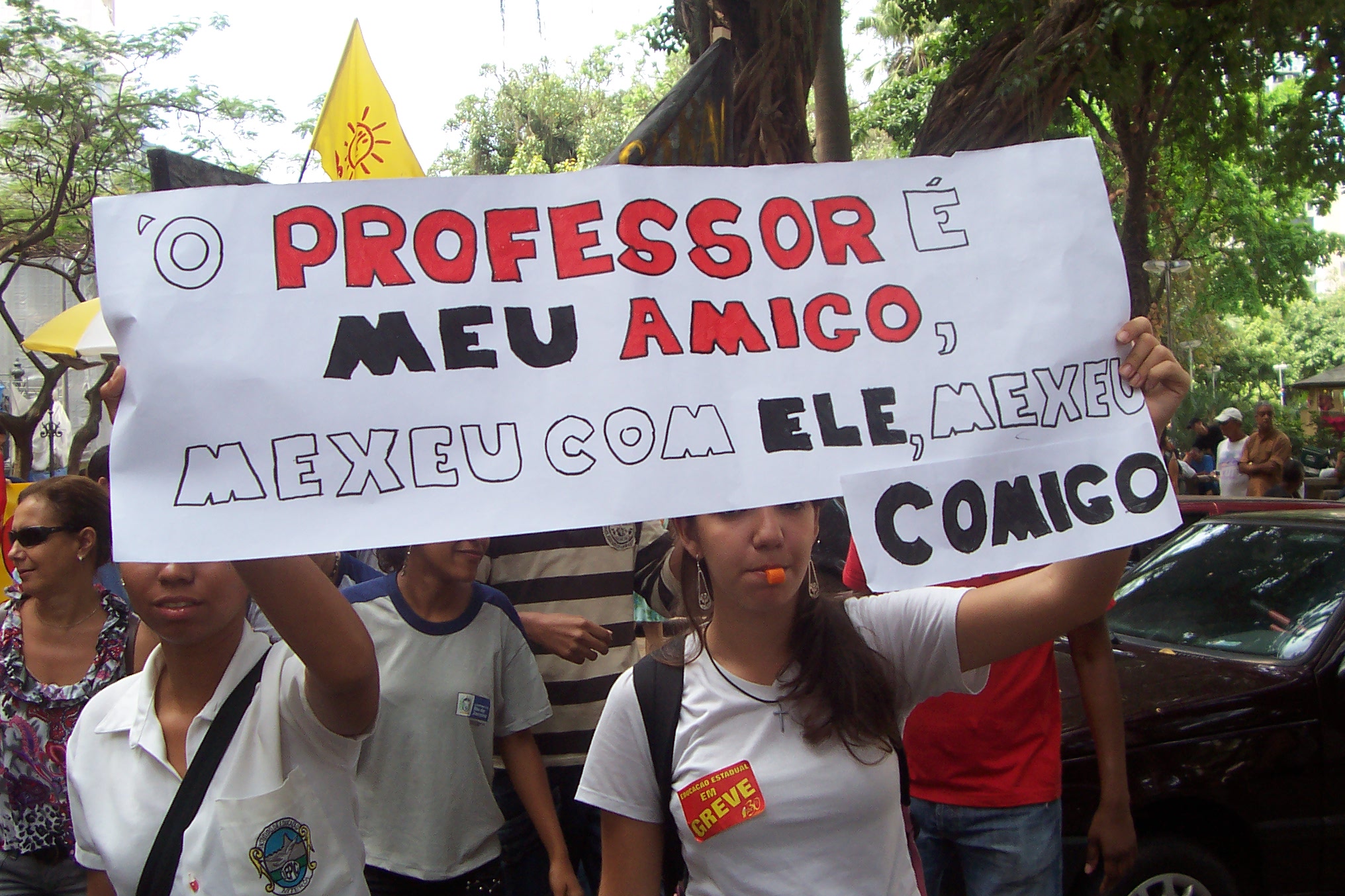 A não valorização do professor dentro de sala de aula