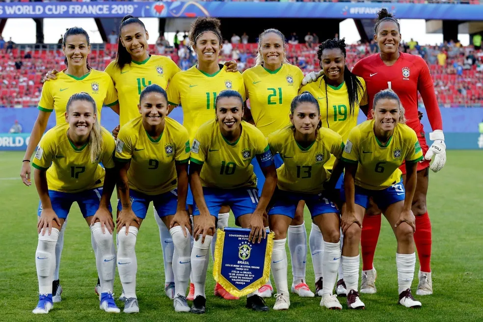 Futebol é coisa de mulher!